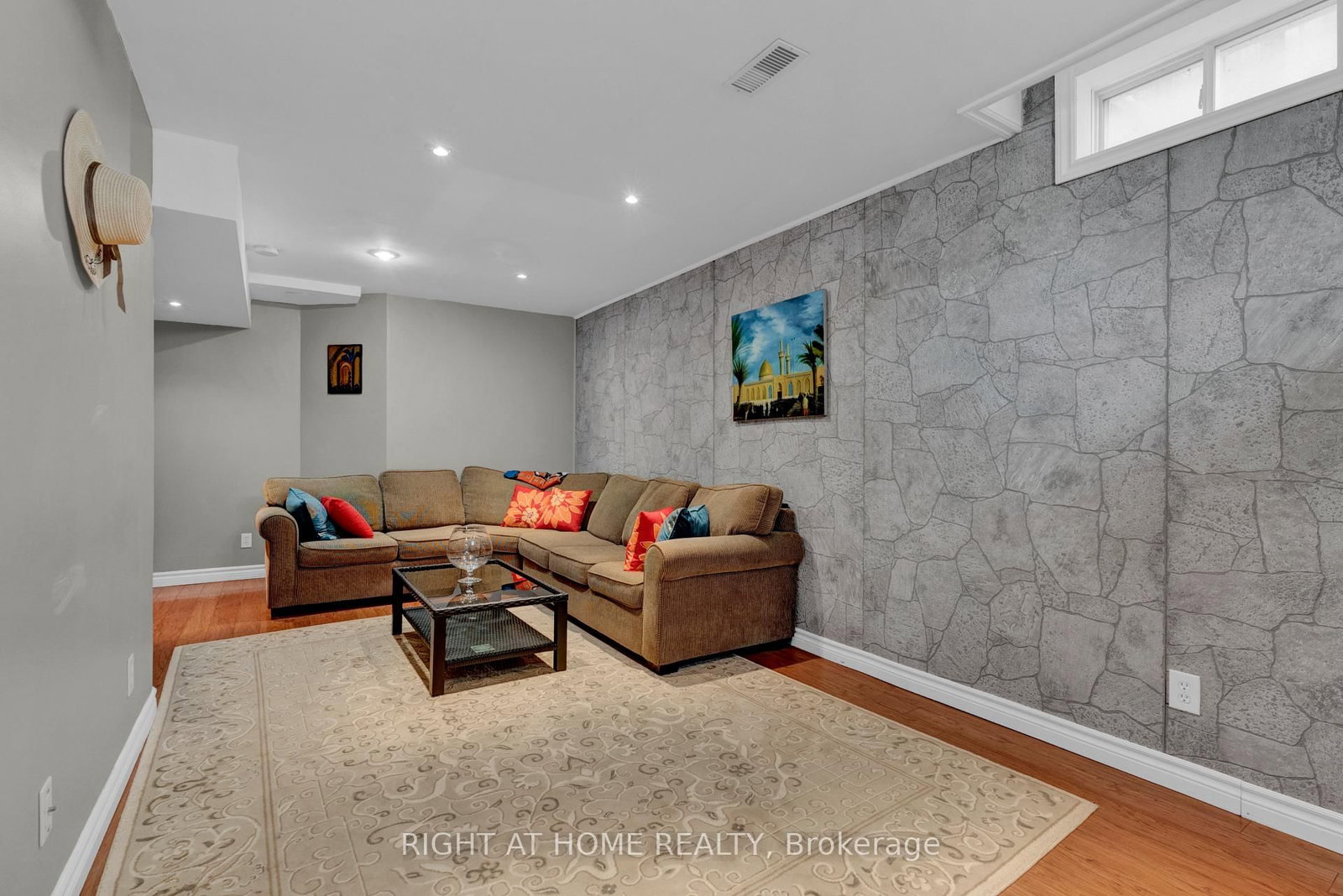 74 Northgrove Crescent - Photo 34