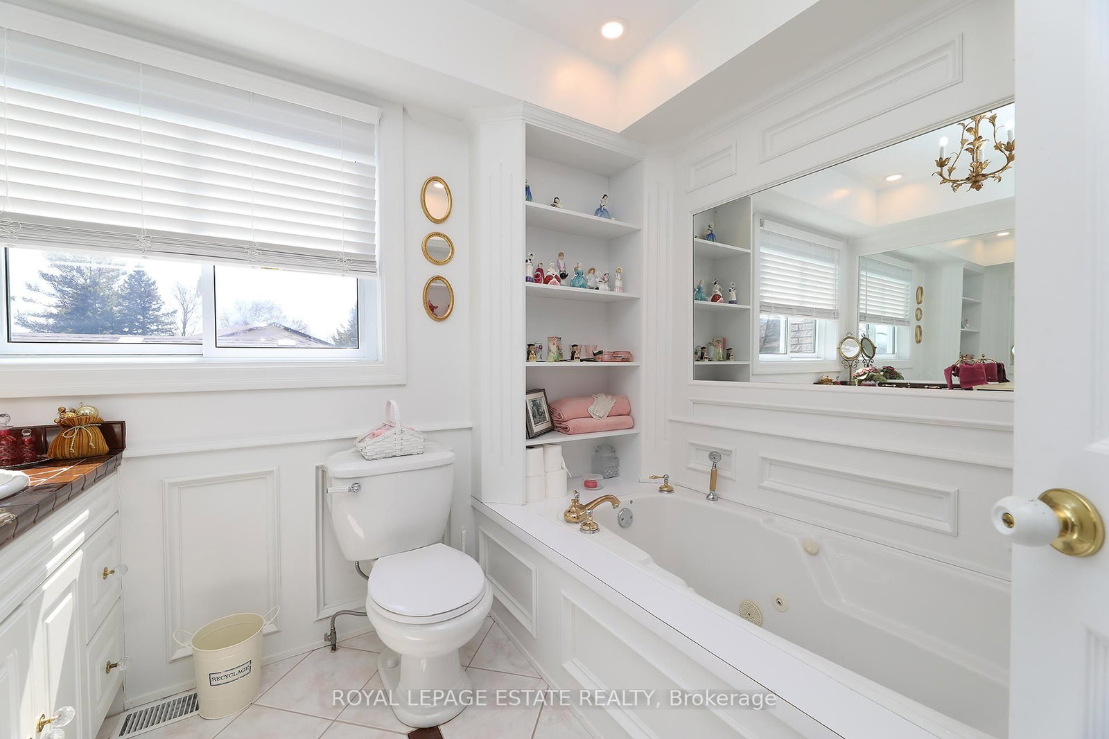 898 Beaufort Court - Photo 34