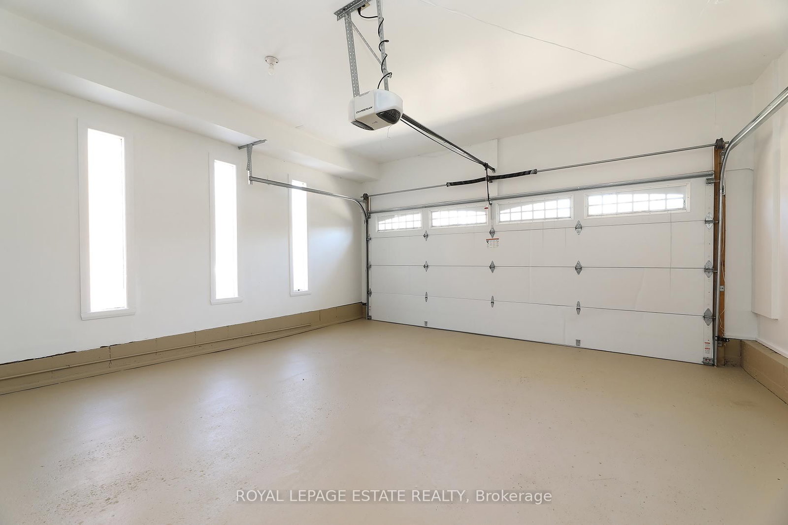 898 Beaufort Court - Photo 46
