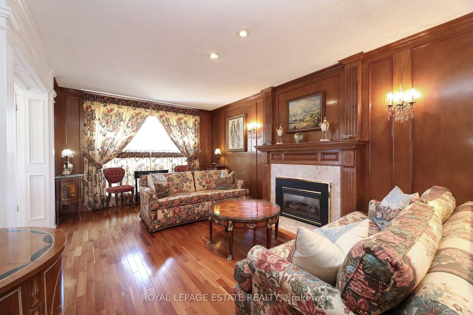 898 Beaufort Court - Photo 7