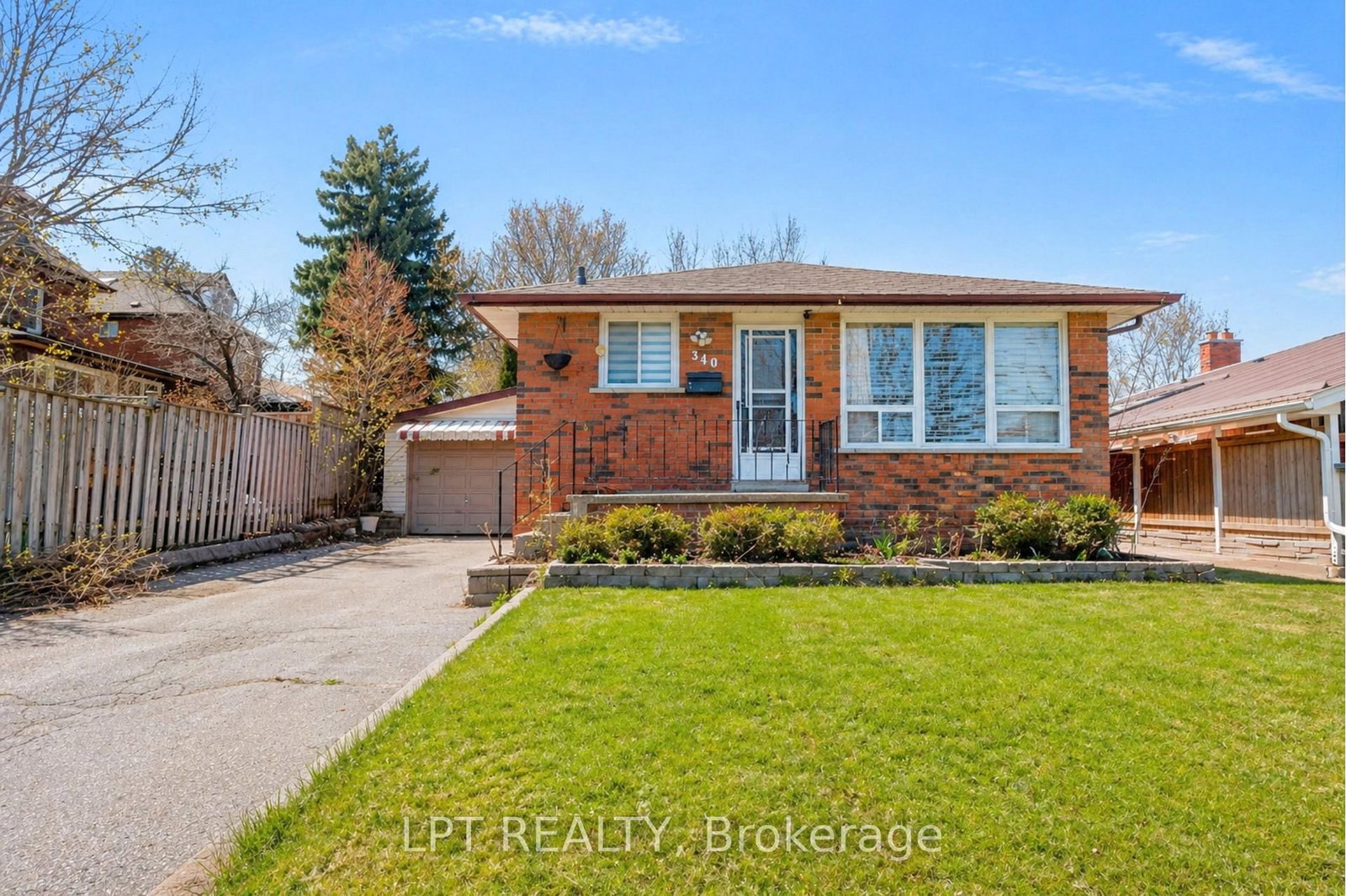 Detached House for sale at 340 Fairlawn Street, Oshawa, Ontario, L1J 4R3 - McLaughlin - MLS: E13052138