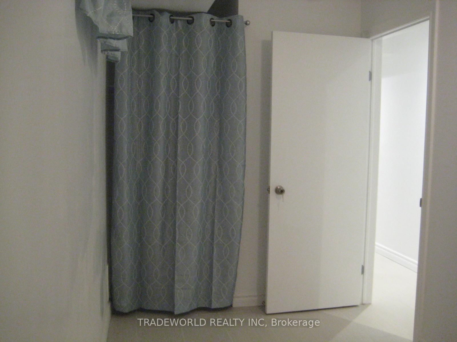765 Gerrard Street E, Unit Lower - Photo 11