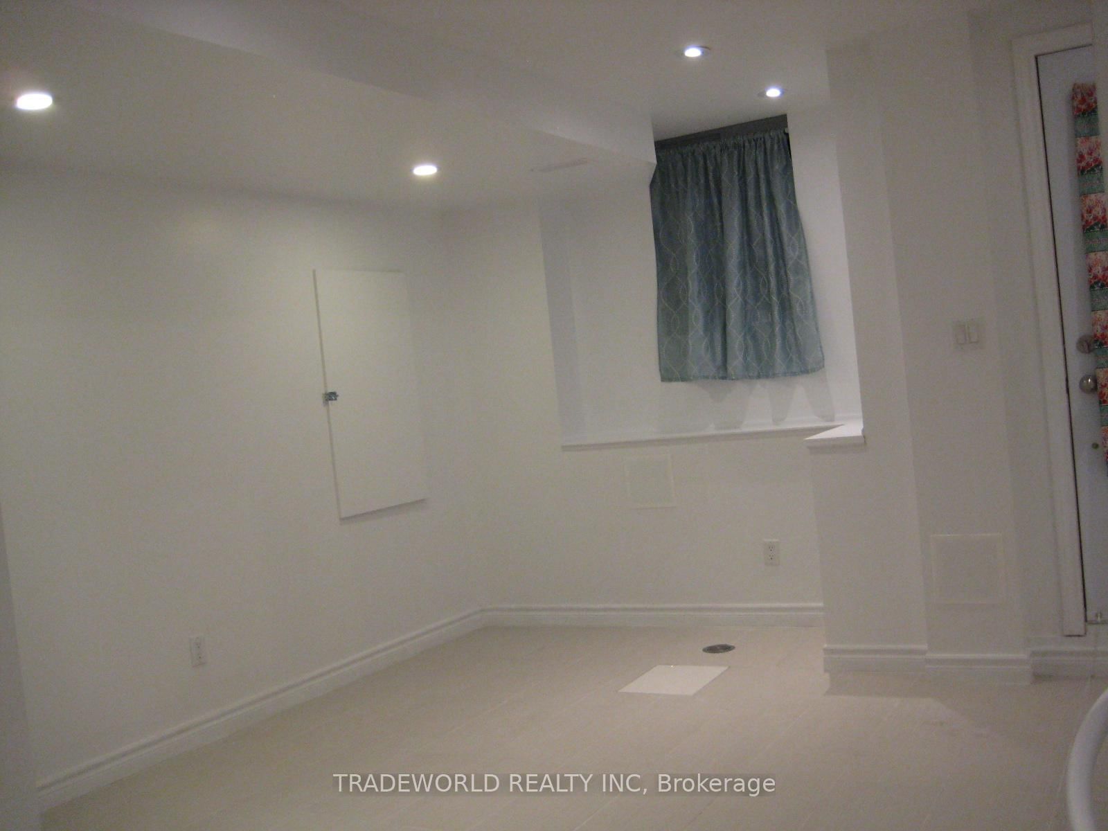 765 Gerrard Street E, Unit Lower - Photo 14