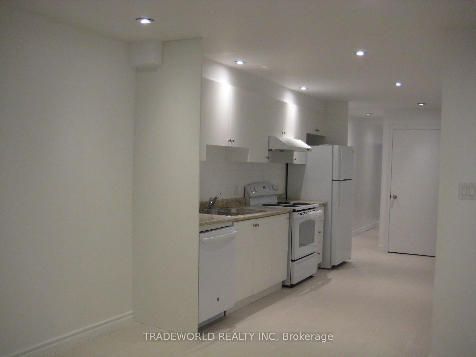 765 Gerrard Street E, Unit Lower - Photo 15