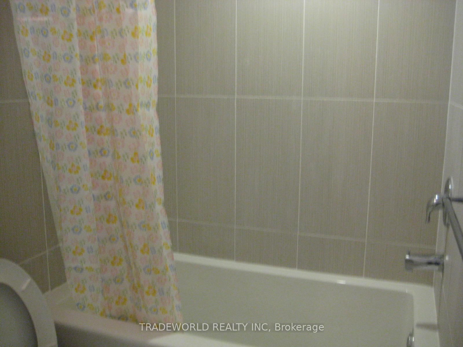 765 Gerrard Street E, Unit Lower - Photo 17