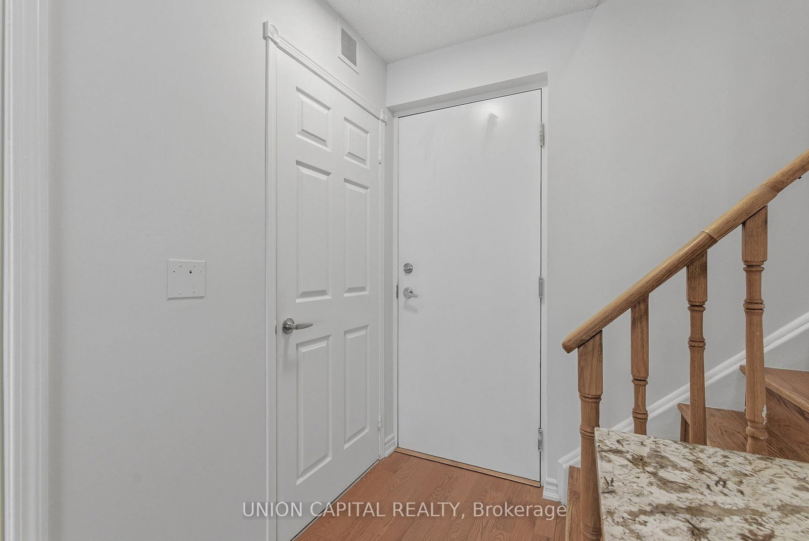 1400 The Esplanade N, Unit 120 - Photo 25