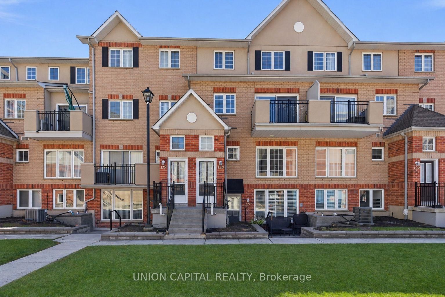 1400 The Esplanade N, Unit 120 - Photo 32