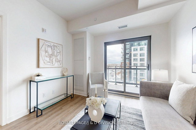 411 - 55 Clarington Boulevard