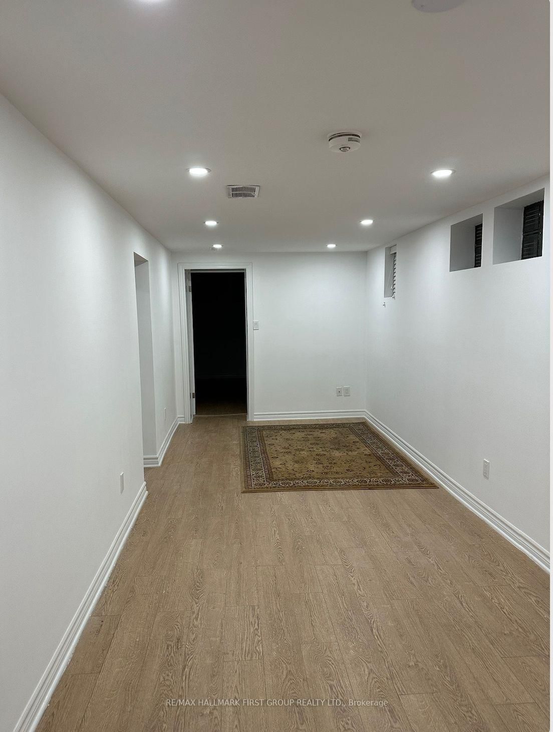 Lower Level-20 Argate Place, Toronto, ON, photo 2
