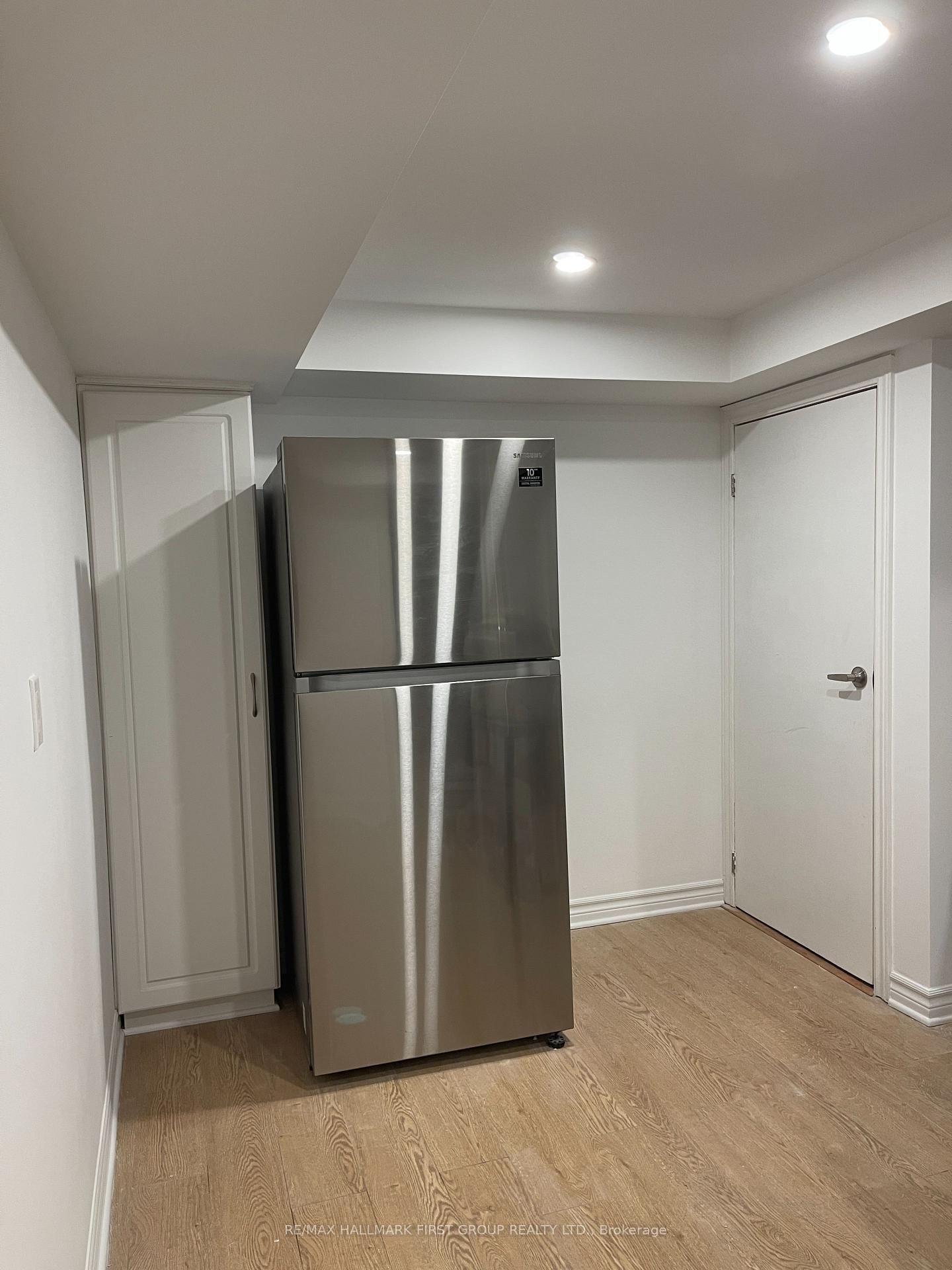 Lower Level-20 Argate Place, Toronto, ON, photo 5