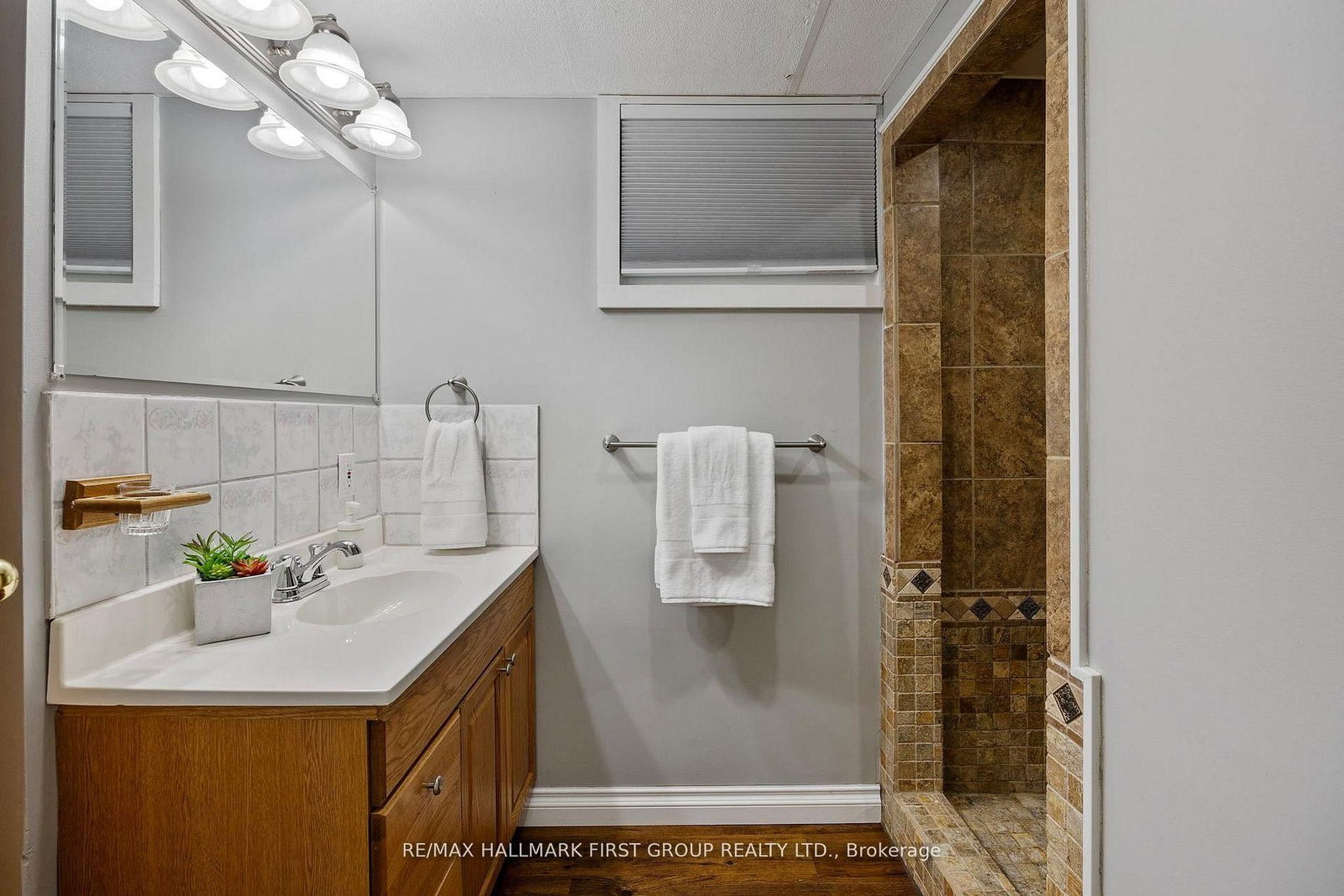 924 McCullough Drive - Photo 32