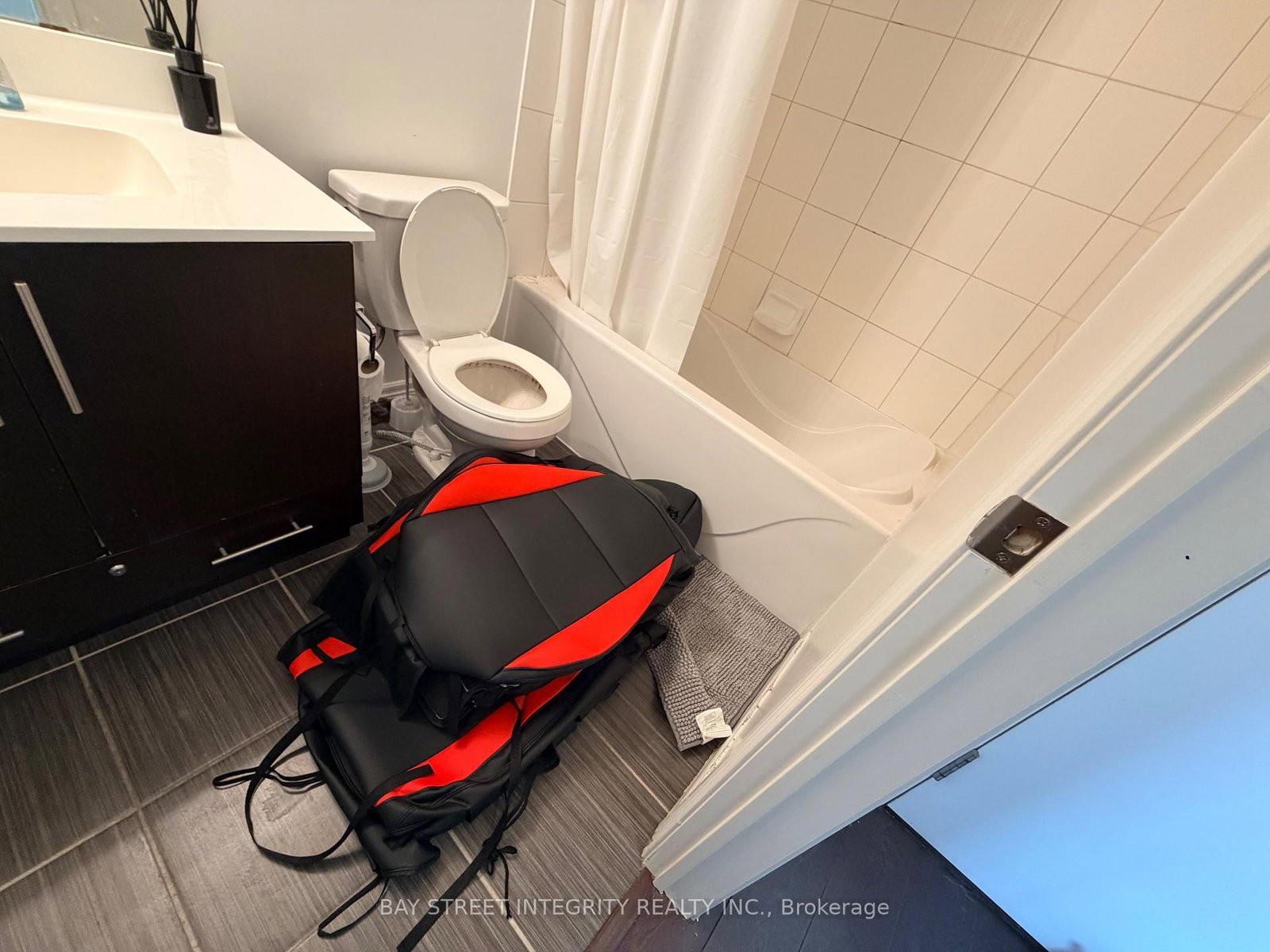 50 Town Centre Court, Unit 1605 - Photo 8
