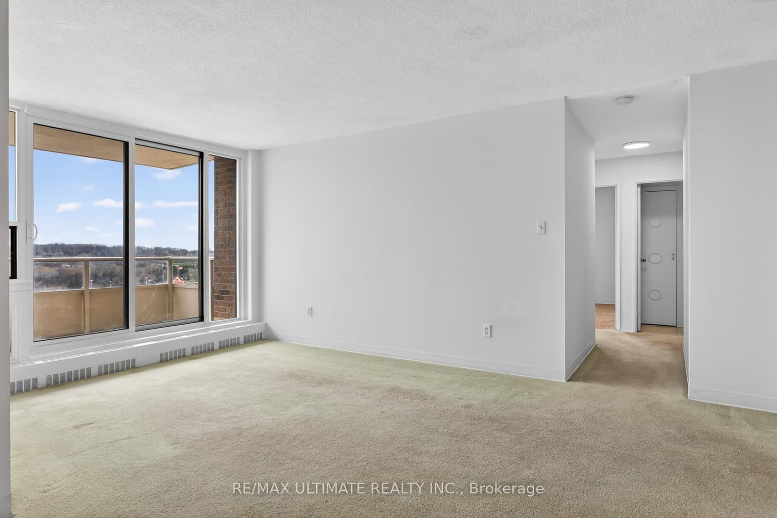 15 TORRANCE Road, Unit 1003 - Photo 7