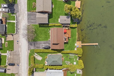 97 Cedar Grove Drive • Scugog, ON photo 2