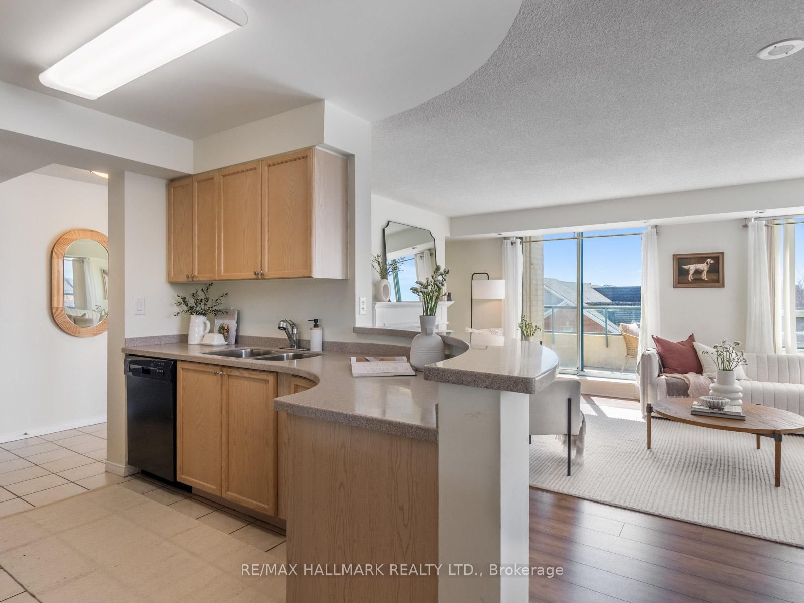 1797 Queen Street E, Unit 403 - Photo 16