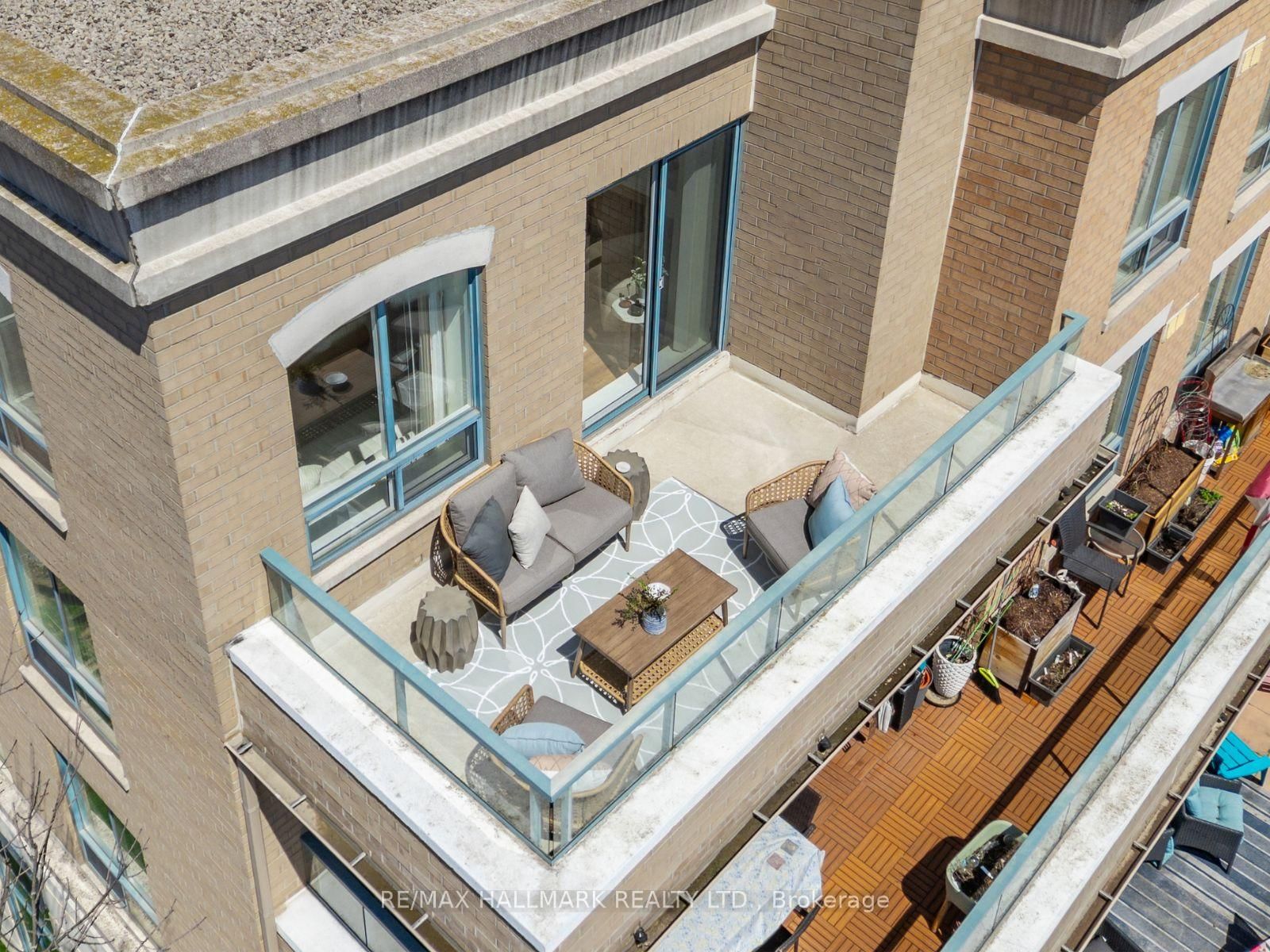 1797 Queen Street E, Unit 403 - Photo 31
