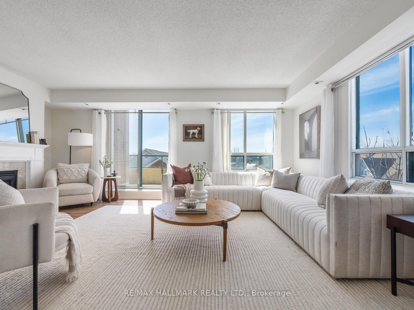 1797 Queen Street E, Unit 403 - Photo 6