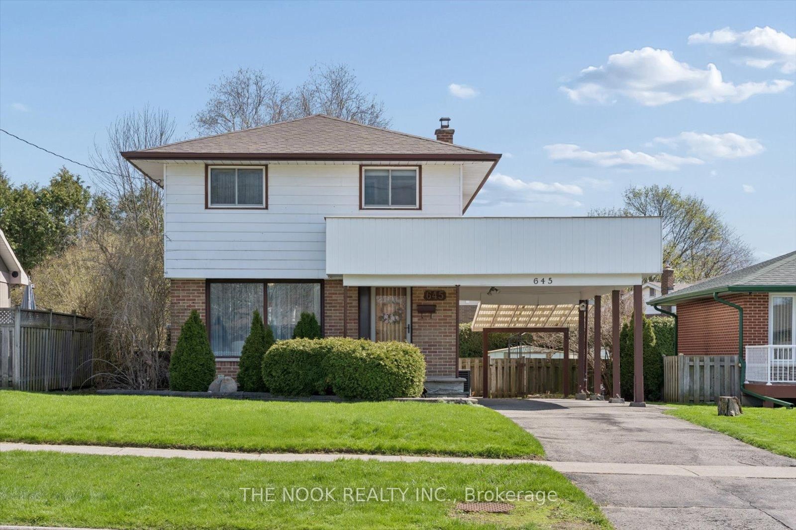 Detached House for sale at 645 Annapolis Avenue, Oshawa, Ontario, L1J 2Z3 - McLaughlin - MLS: E13053482