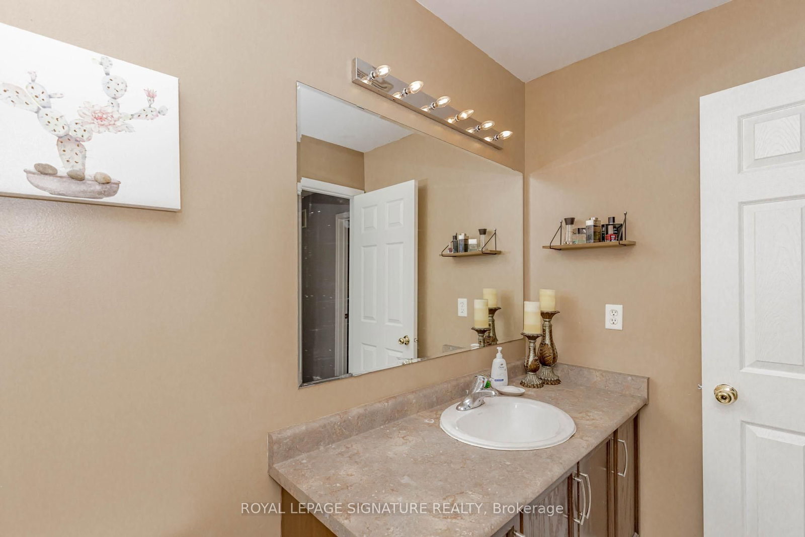 130 Bayly Street W - Photo 33