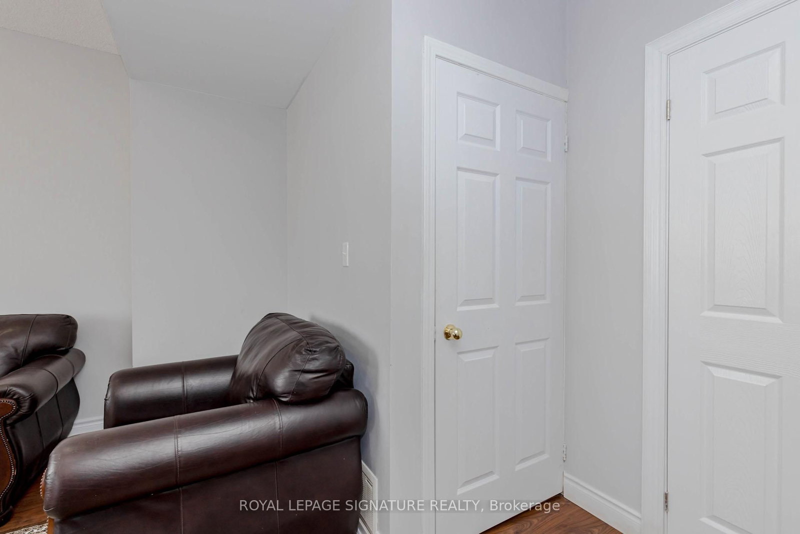130 Bayly Street W - Photo 39
