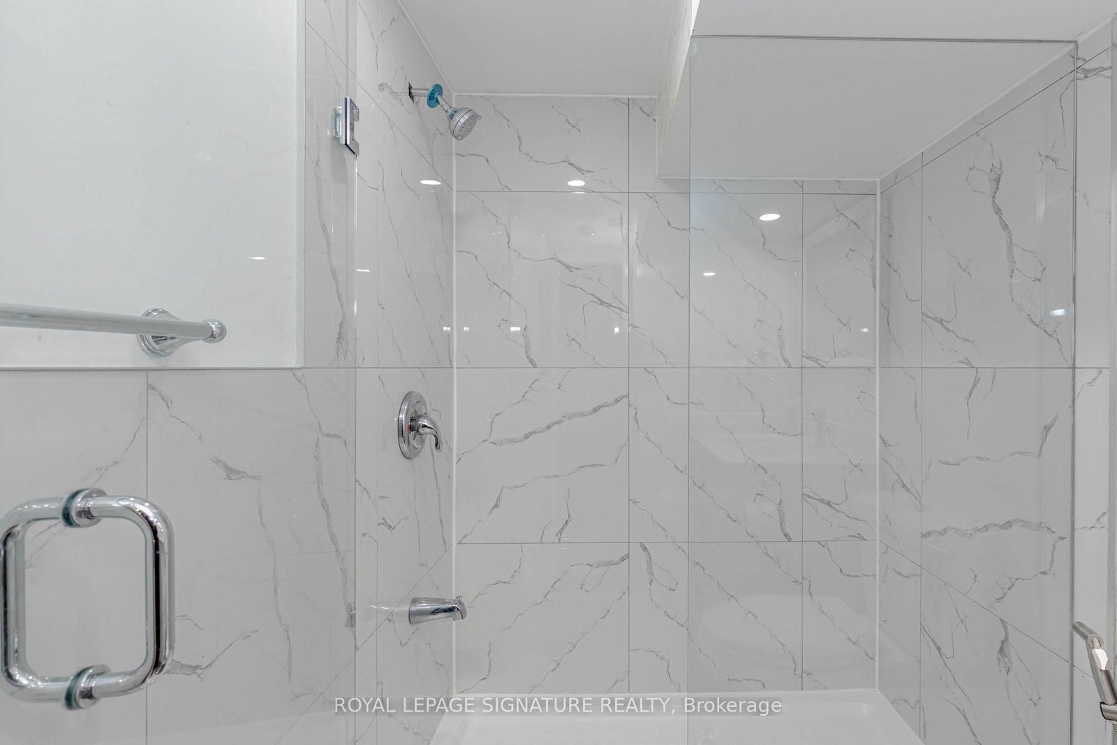 130 Bayly Street W - Photo 47