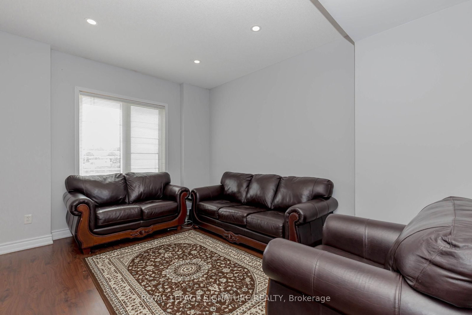 130 Bayly Street W - Photo 6