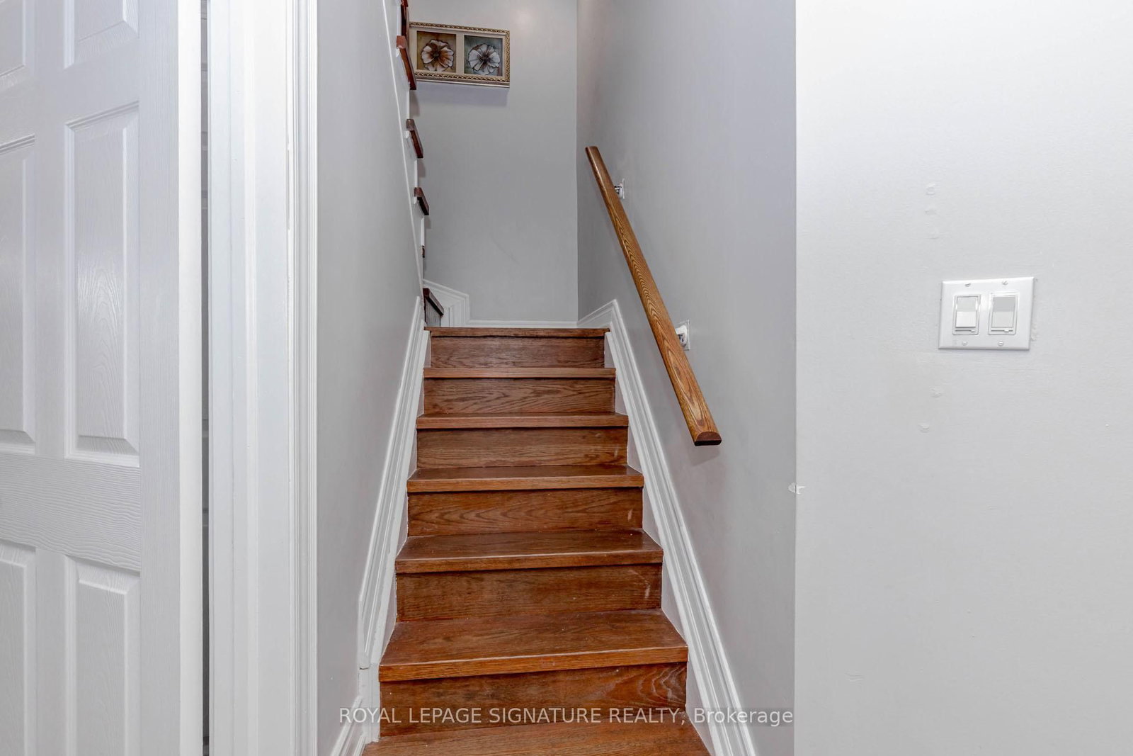 130 Bayly Street W - Photo 9