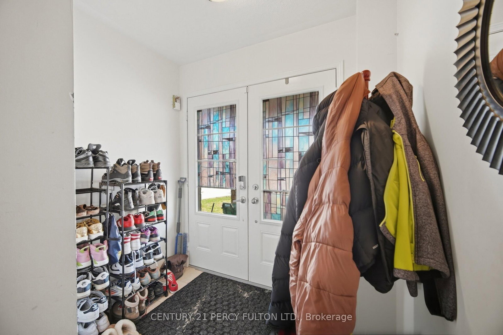 191 Lady Angela Avenue - Photo 3