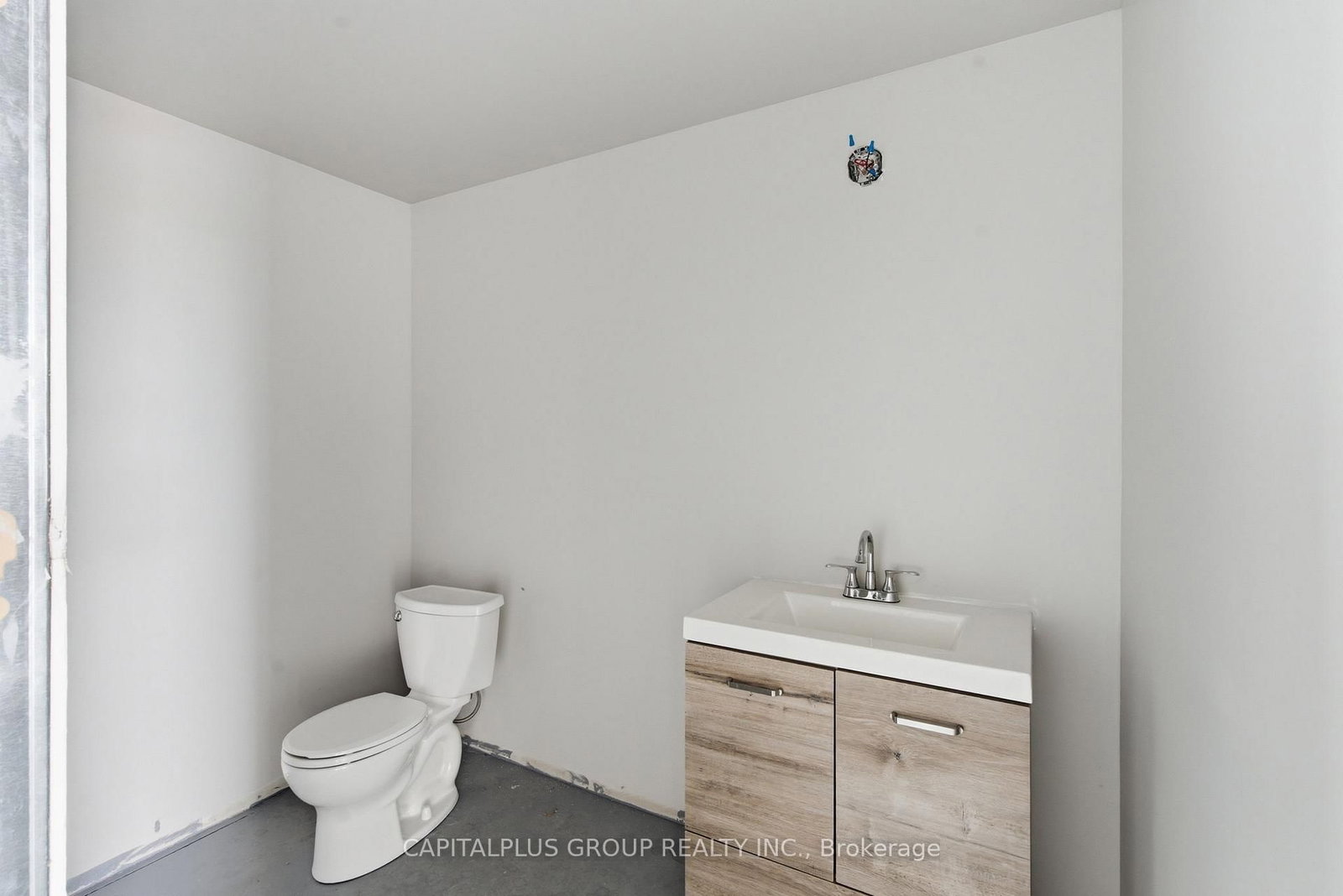 190 Station Street, Unit 13 - Photo 10