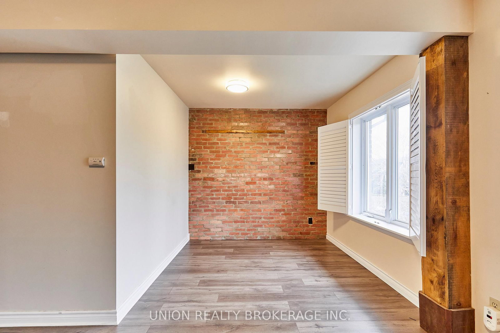 92 Dixon Avenue - Photo 7