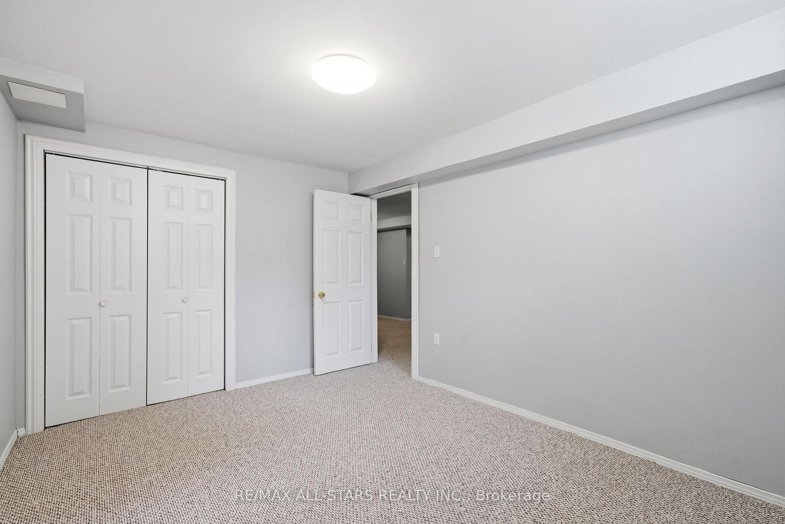 14 Napier Court - Photo 40