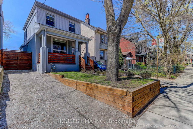82 Redwood Avenue