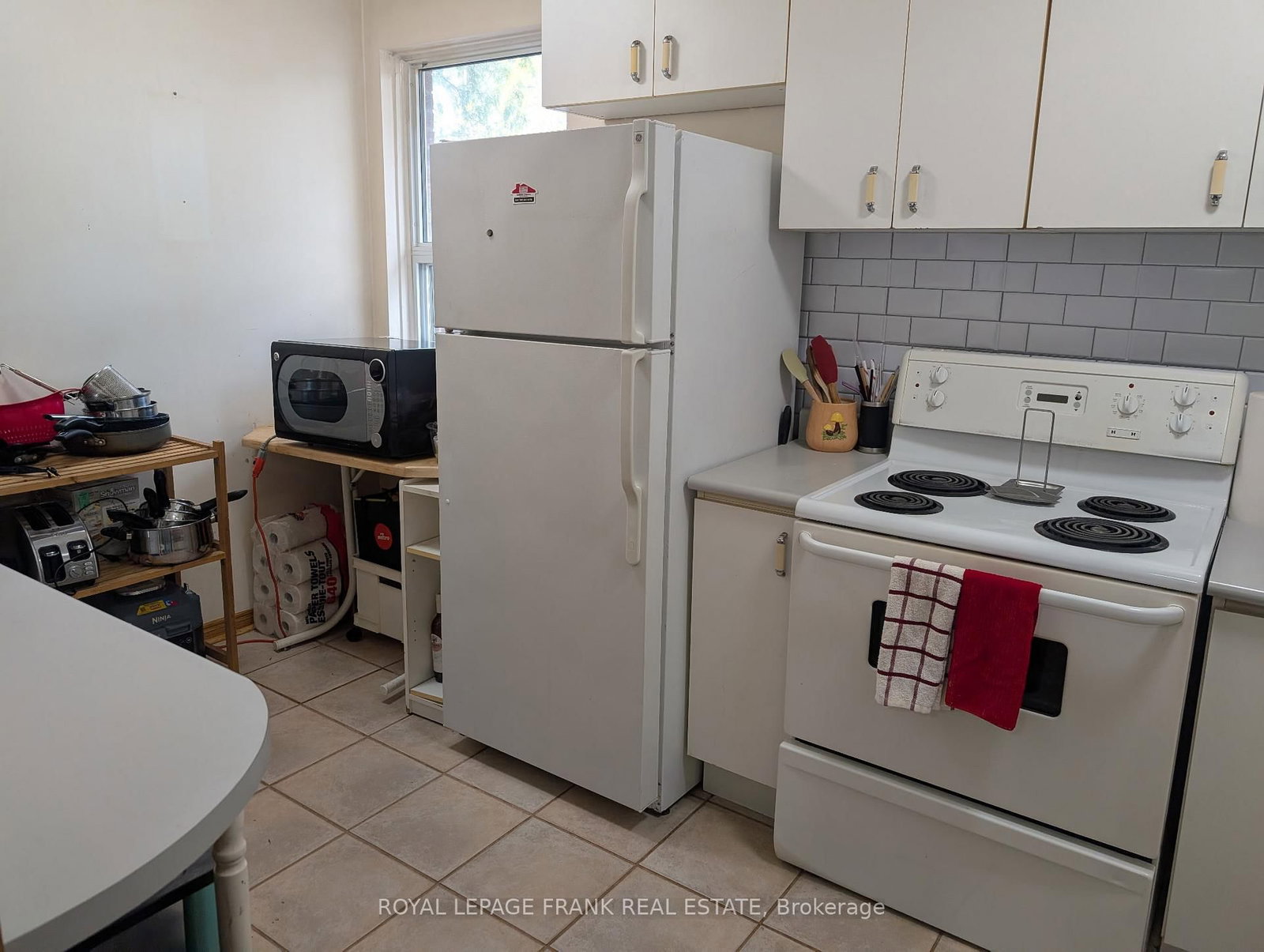 101 Dovedale Drive, Unit 26 - Photo 4