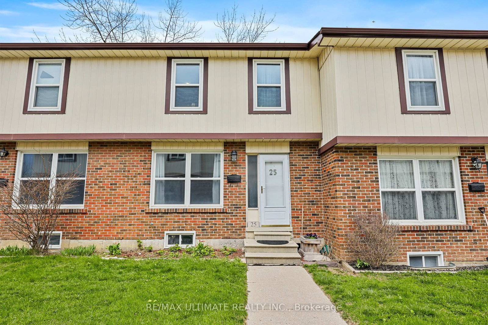 Townhouse for sale at 25-1230 Radom Street, Pickering, Ontario, L1W 3B8 - Bay Ridges - MLS: E13054640