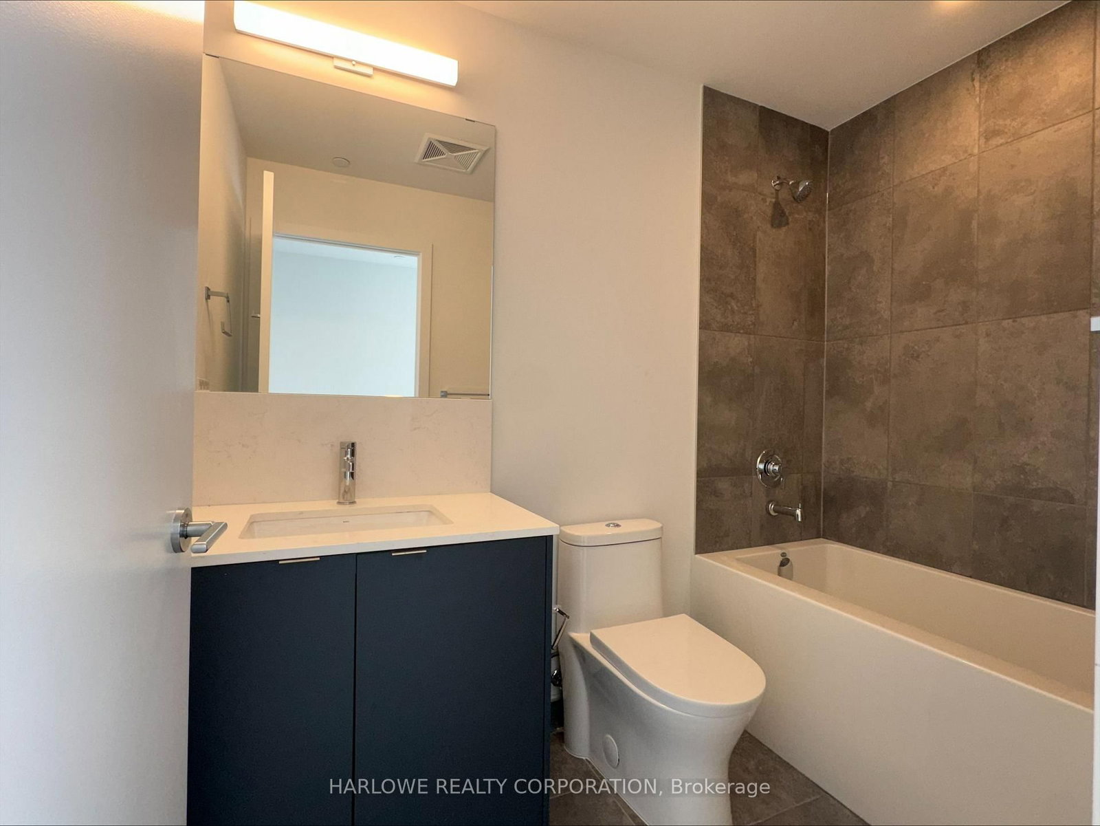 1606 Charles Street, Unit 507 A - Photo 4