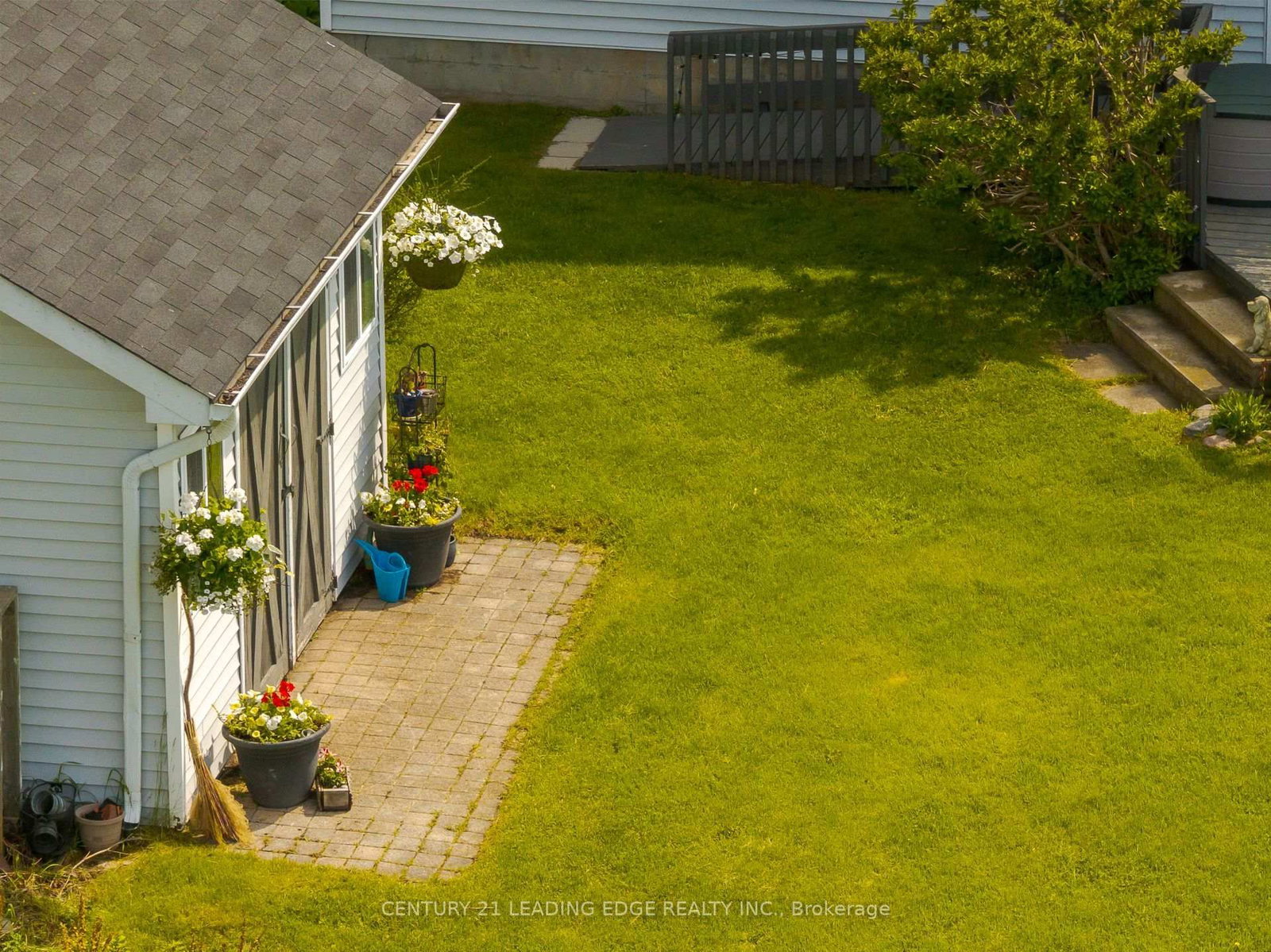 5048 William Street - Photo 46