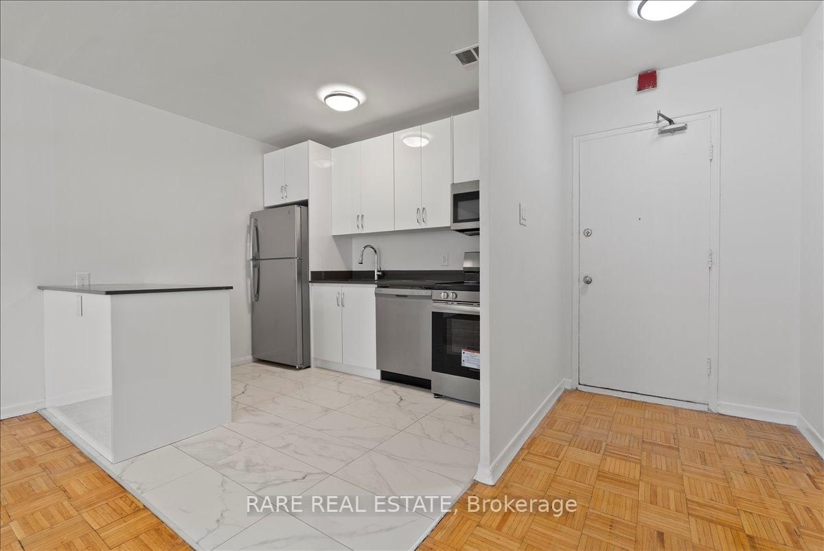 3111 Eglinton Avenue E, Unit 102 - Photo 3