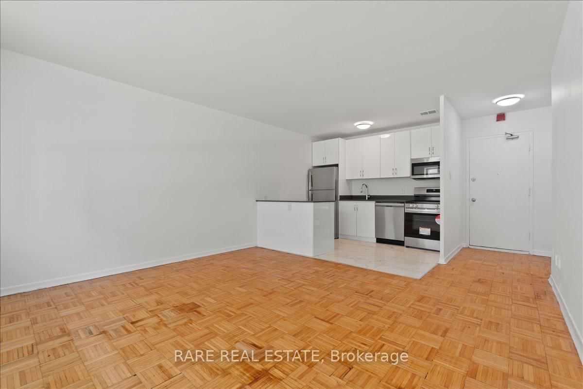 3111 Eglinton Avenue E, Unit 102 - Photo 7