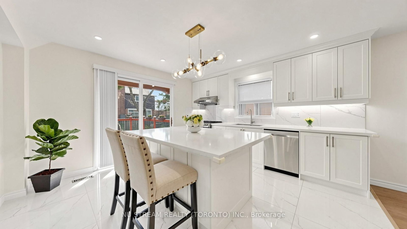 26 Alexmuir Boulevard - Photo 11