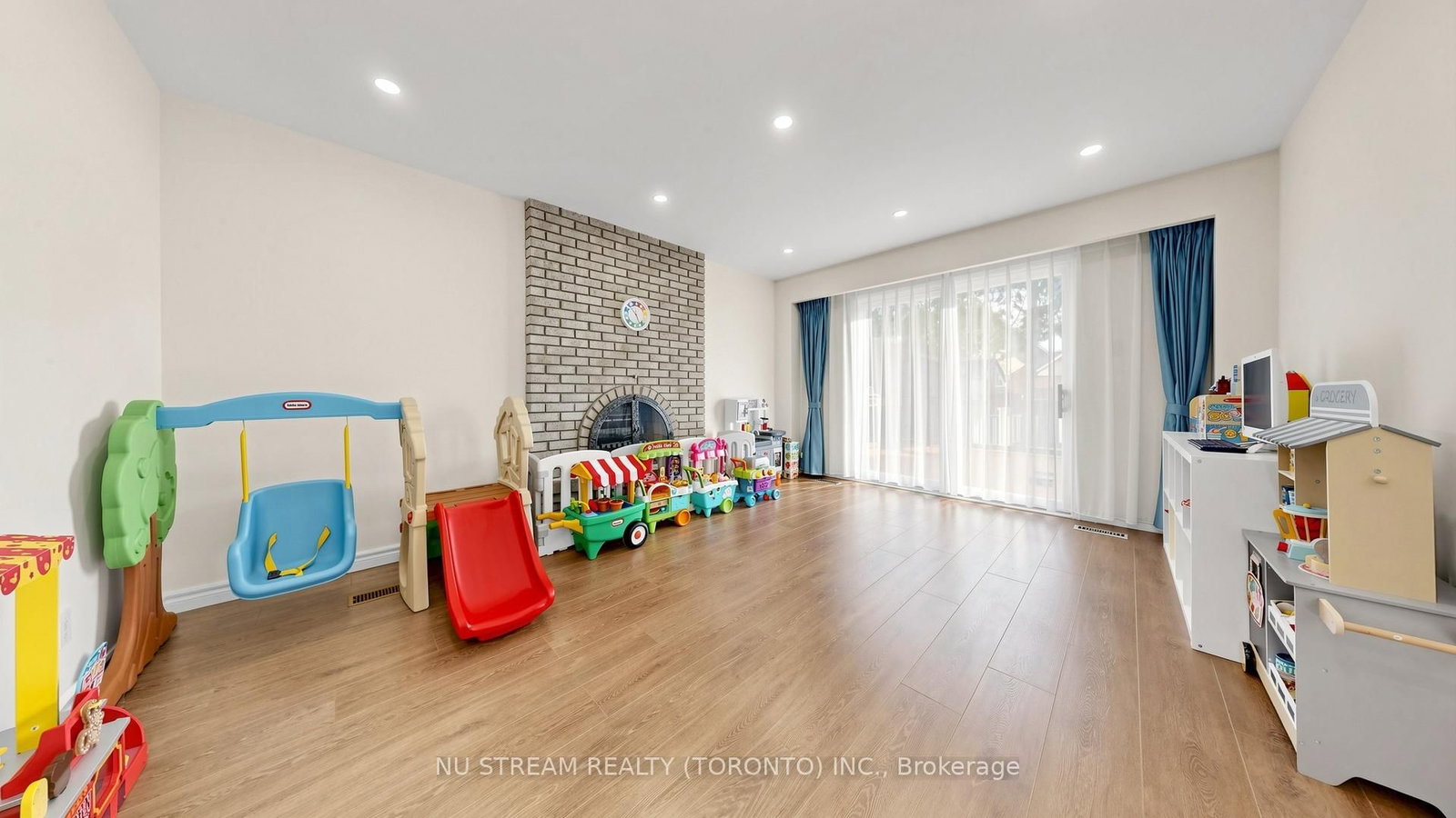26 Alexmuir Boulevard - Photo 15