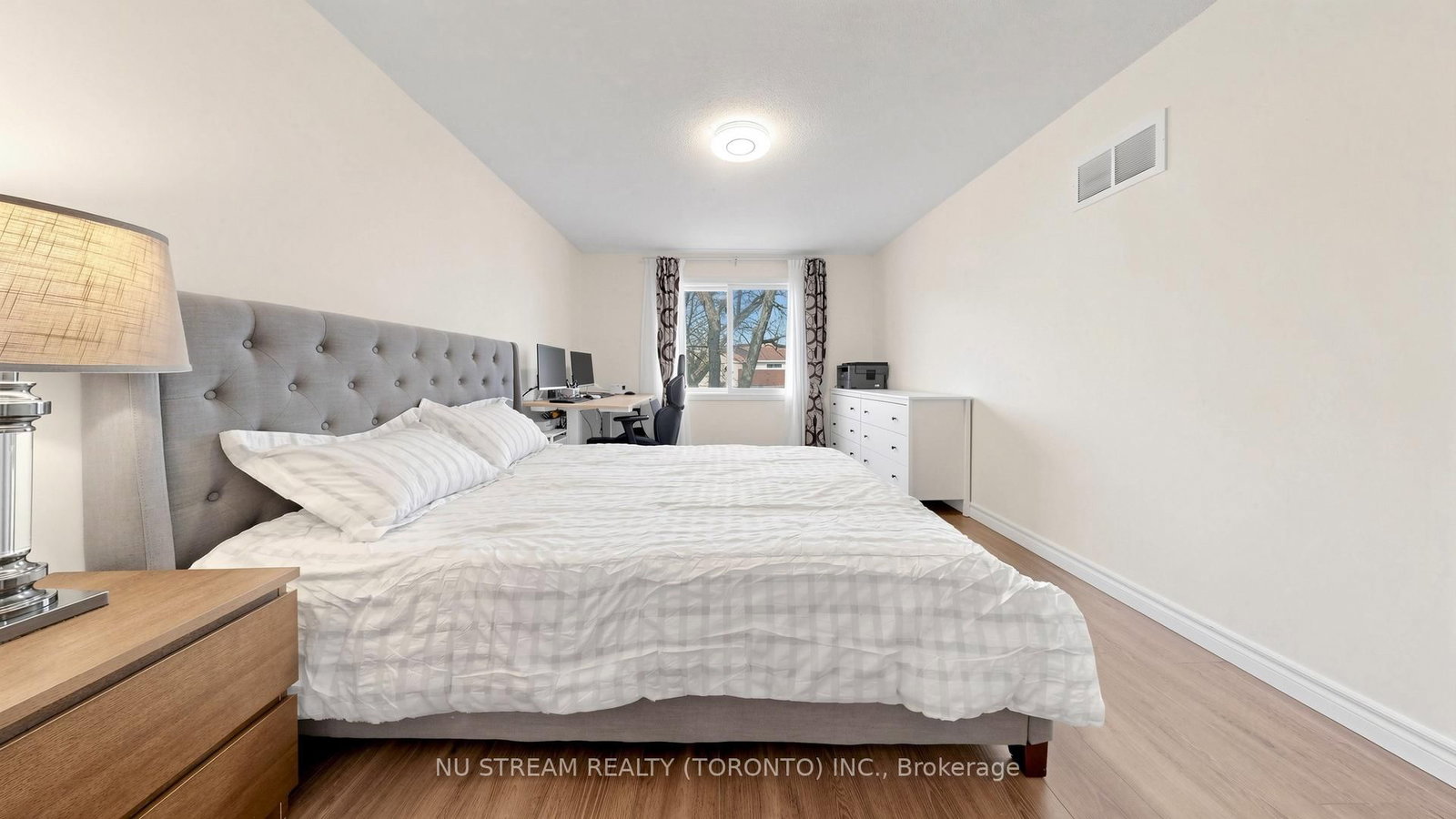 26 Alexmuir Boulevard - Photo 32