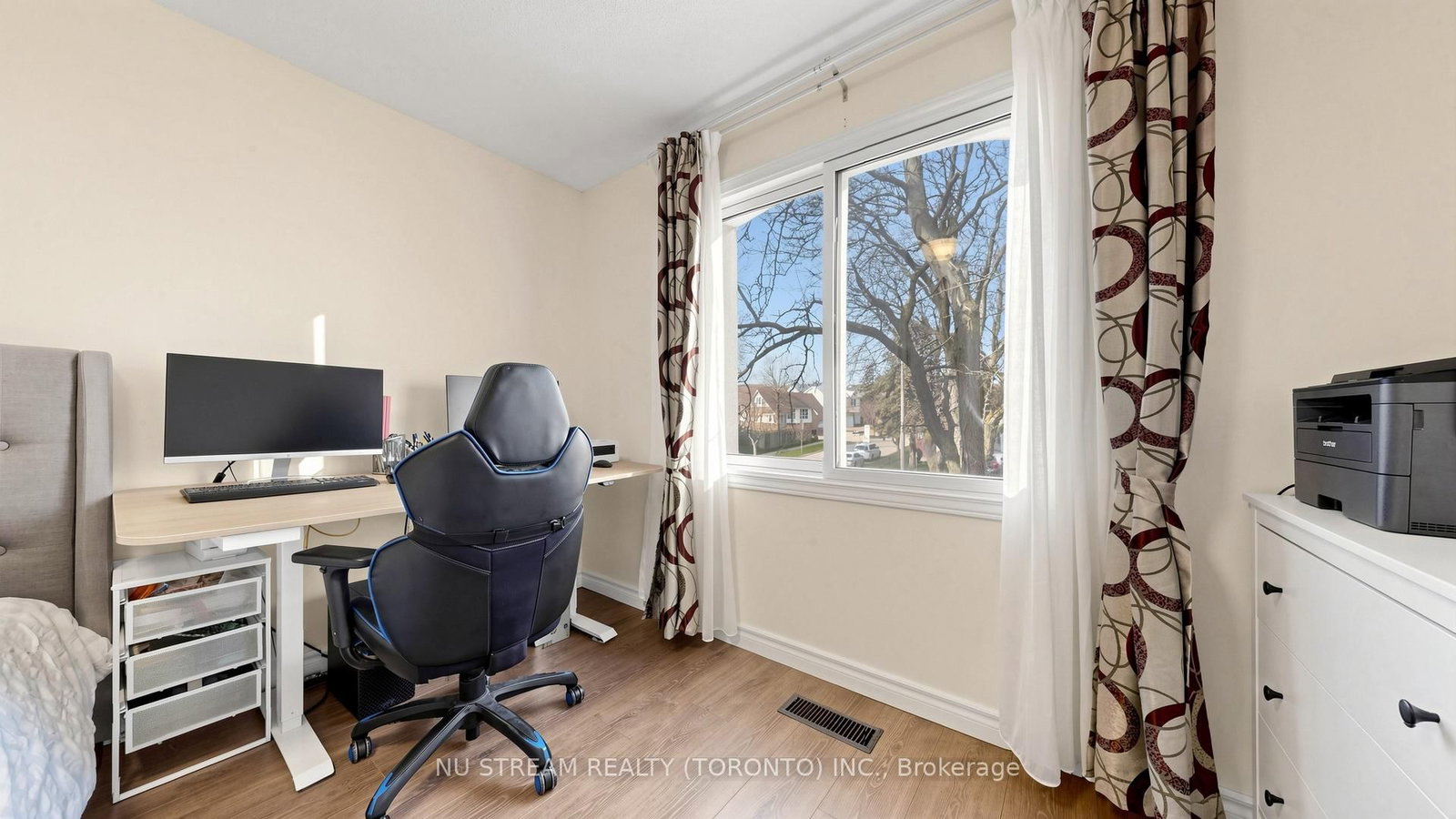 26 Alexmuir Boulevard - Photo 33