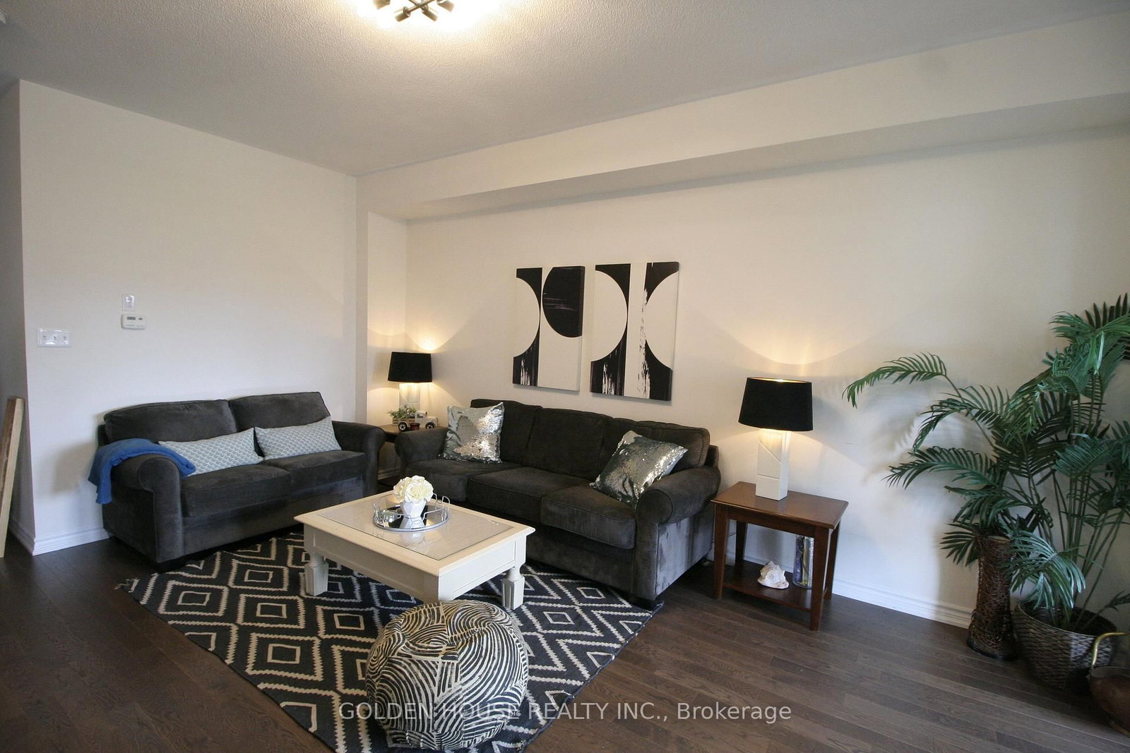 2540 William Jackson Drive, Unit 402 - Photo 3