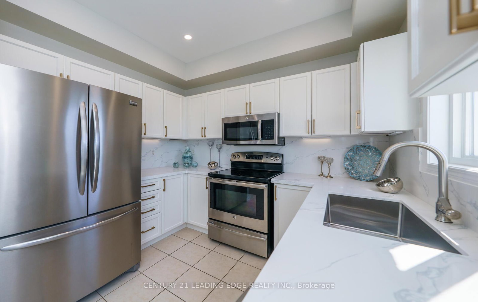 784 Ormond Drive - Photo 15