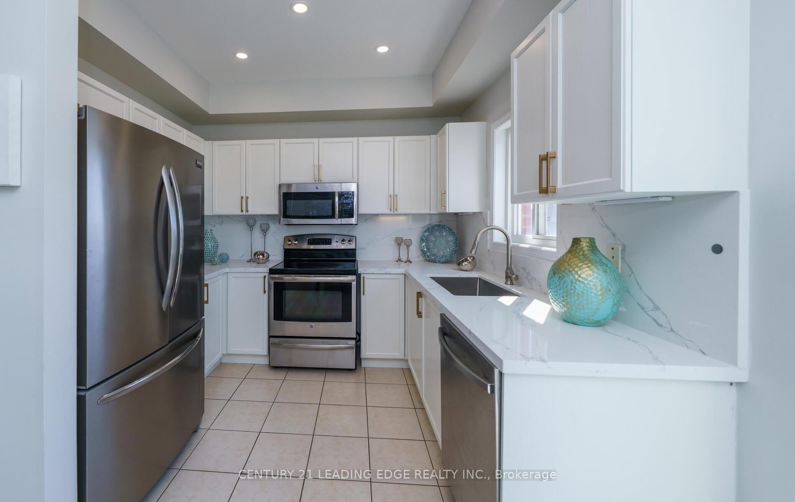 784 Ormond Drive - Photo 16
