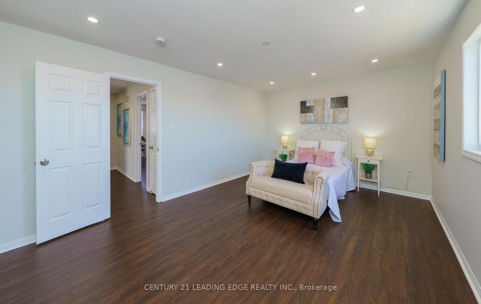 784 Ormond Drive - Photo 22