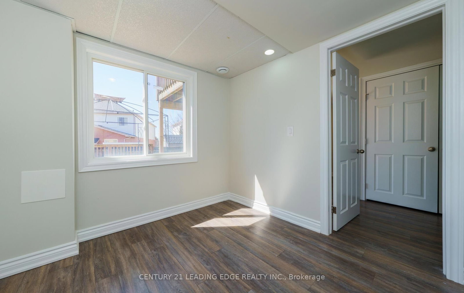 784 Ormond Drive - Photo 32