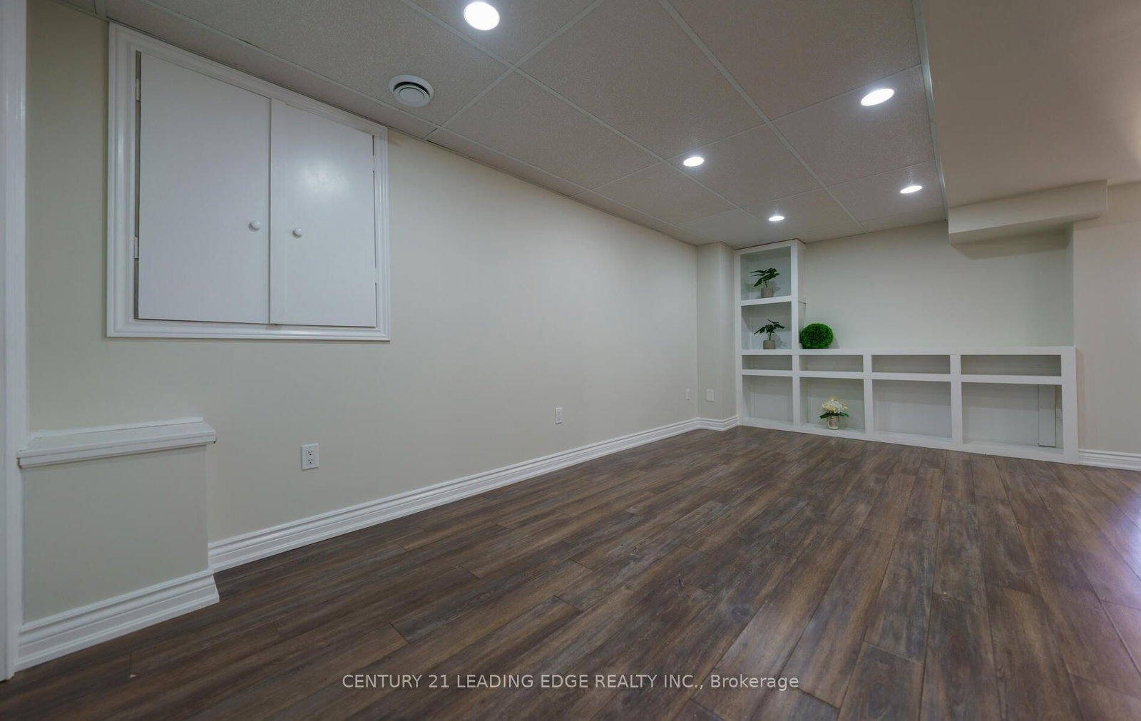 784 Ormond Drive - Photo 37