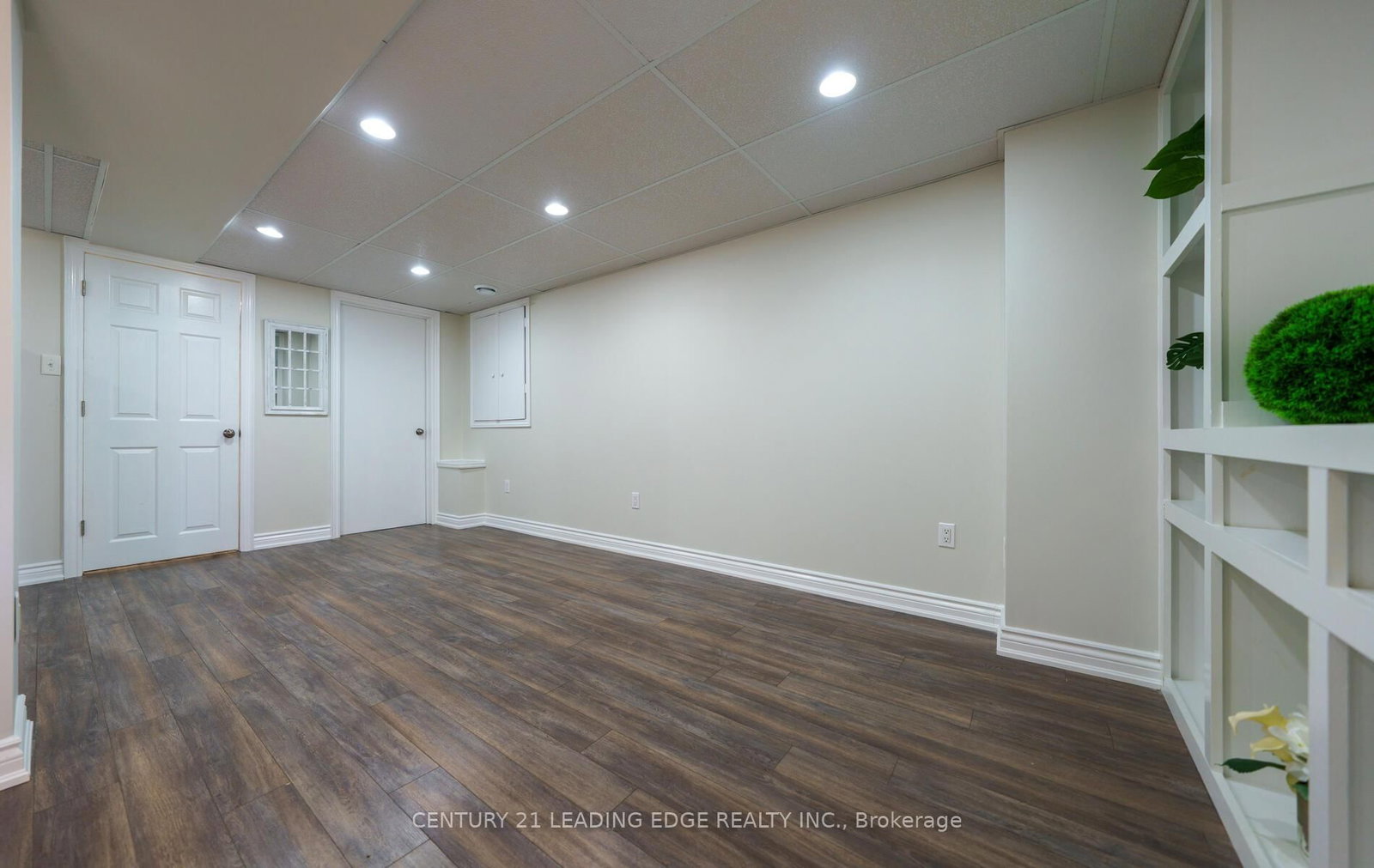 784 Ormond Drive - Photo 38