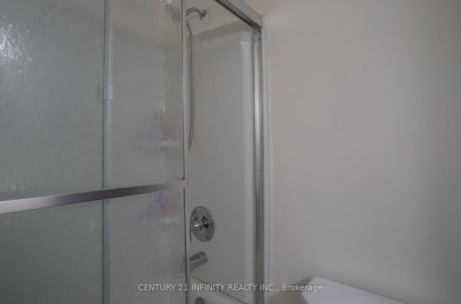 101 Dovedale Drive, Unit 33 - Photo 19